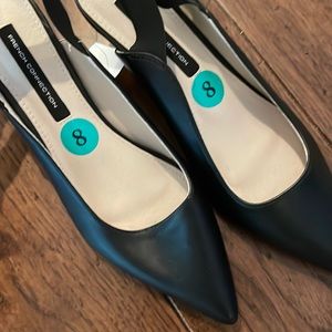 Black pump, size 8